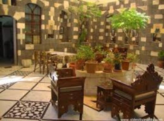 بيت شهرازاد/ مبيت وإفطار في دمشق القديمة