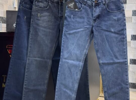 سبورات طارق للألبسة الرياضية