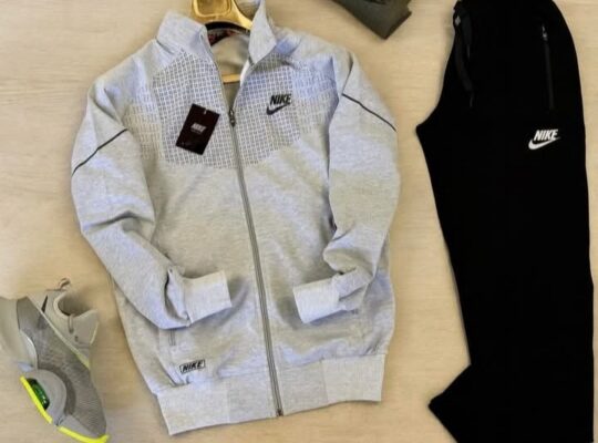 سبورات طارق للألبسة الرياضية