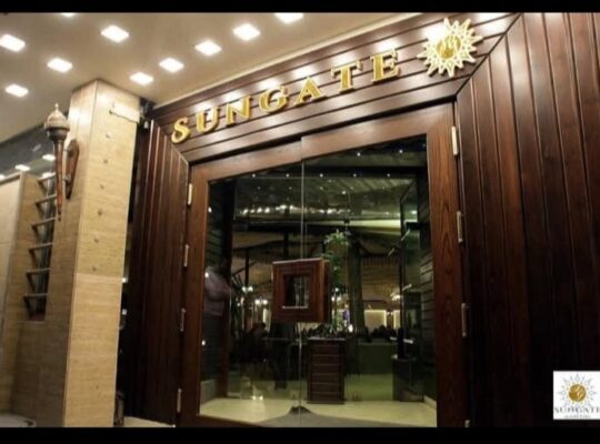 تراسات ومطعم نادي الكهرباء السياحي _ بوابة الشمس