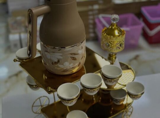 البيت الذهبي _ Golden House