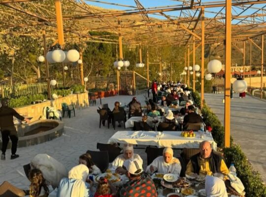 مطعم البوابة أبو زاد _ بوابة بلودان