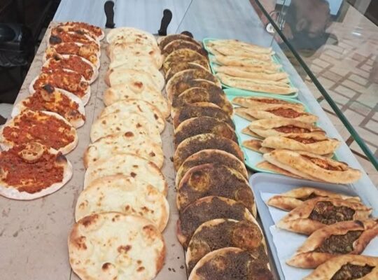 مطعم ماما صبا_ Pizza mama siba