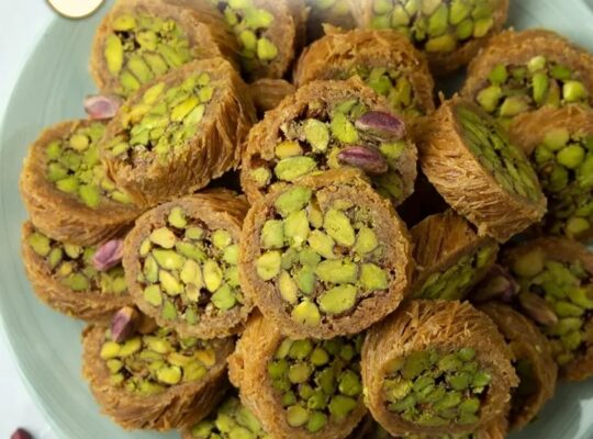 حلويات البيك