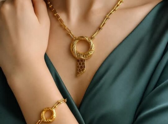 مجوهرات عفيف