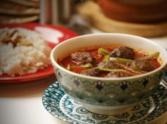 مطعم بيت الشرق