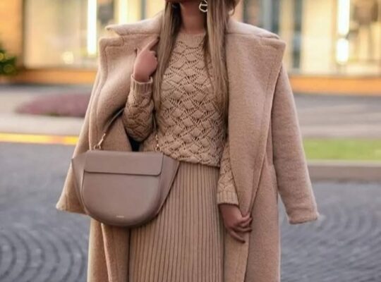 أزياء نور صافيتا