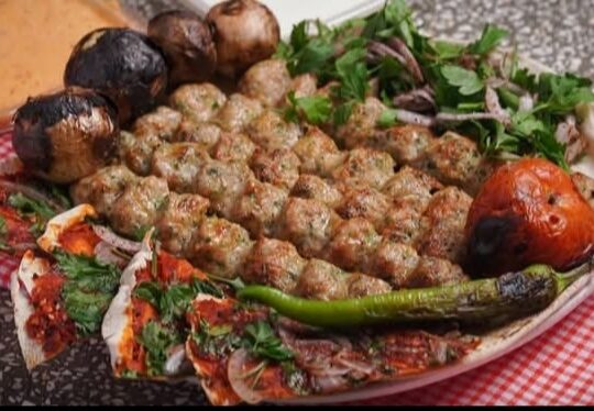 مشاوي ومطبخ الدكدوك