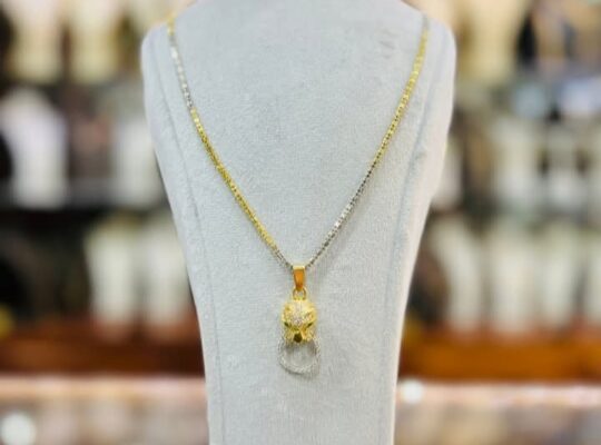 مجوهرات سارة