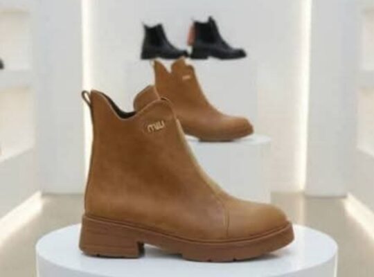 أحذية وحقائب الشماء