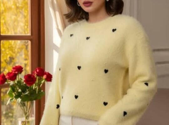 Domino Fashion للألبسة النسائية الجريئة