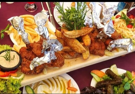 مطعم كرم العلالي