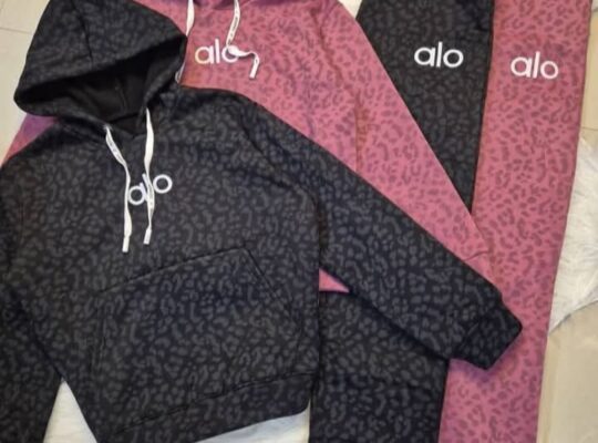 AZURA للألبسة النسائية