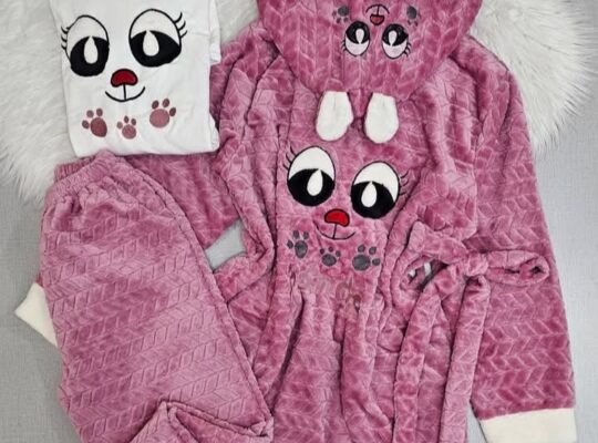 روج للألبسة النسائية