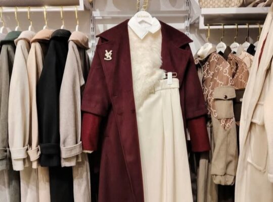 أزياء سلمون للألبسة النسائية