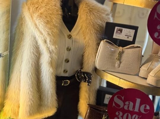 زين بوتيك للألبسة والحقائب النسائية