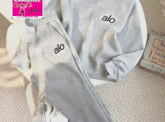 كراميل الأرمن للمكياج والعطور والأكسسوار