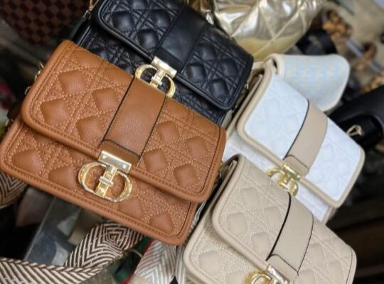 جزادين وإكسسوارات دالاتي