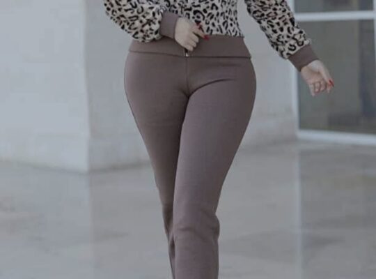 دانتيل للألبسة النسائية