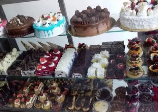 أفران الكيك الذهبي