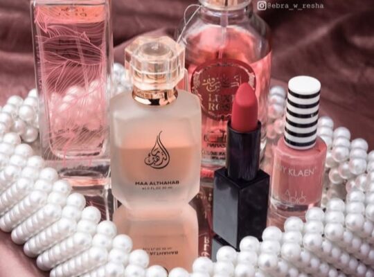 متجر إبرة وريشة