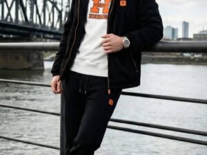 سبورات إكس لارج: للألبسة والأحذية الرجالية