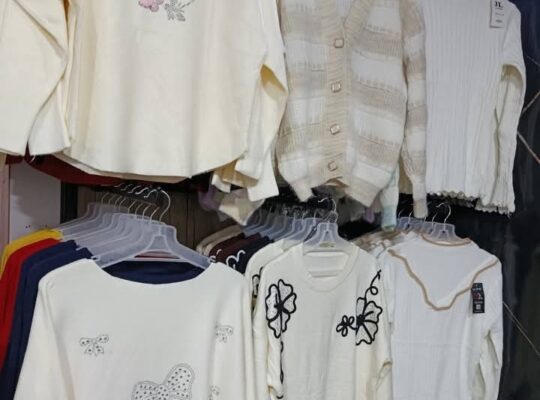 ملبوسات مايا