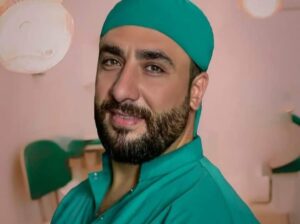 الدكتور محمود زهير