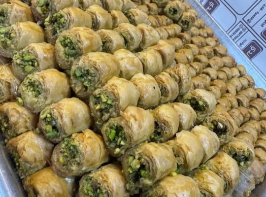 بوظة وحلويات الخاوندي