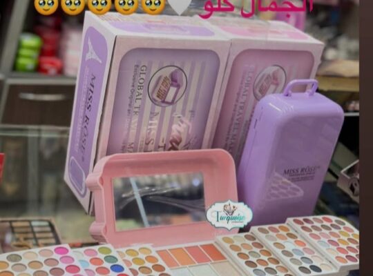 تركواز ميك آب