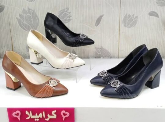 كراميلا للحقائب والأخذية النسائية