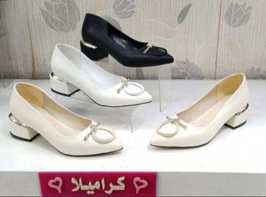 كراميلا للحقائب والأخذية النسائية