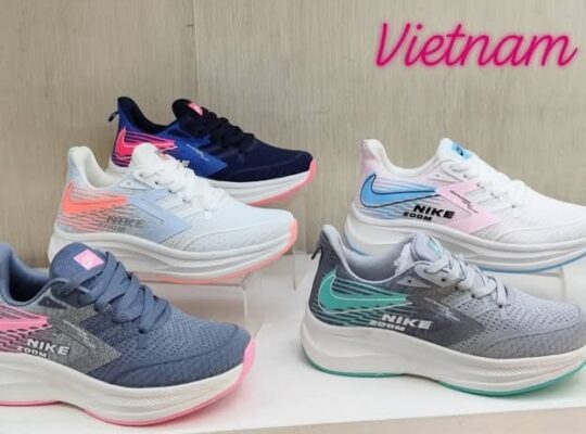 كراميلا للحقائب والأخذية النسائية