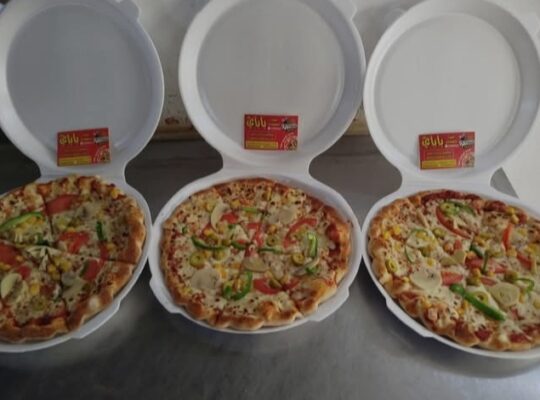 بيتزا ومعجنات باباي