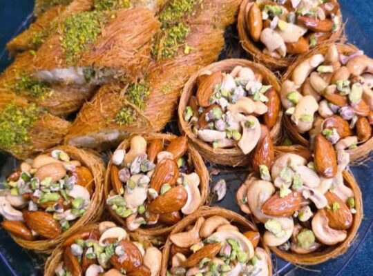 مطبخ وحلويات العمدة