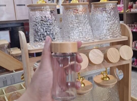 البيت الصيني للمكياج والاكسسوارات واللانجري