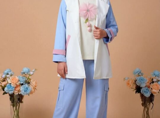 الحصان الأبيض لملابس الأطفال