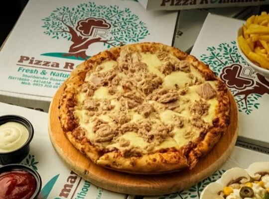 بيتزا رومانتيكا