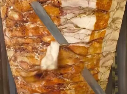 مطعم مستر لذيذ مطعم فروج وشاورما وسناك