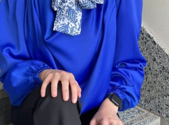 محل موف سبورات وحقائب نسائية